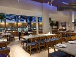 Didalam resto Sentosa Seafood, images sumber: Irfan