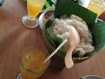 Rumah makan sunda ibu ubed, images sumber: Didik