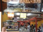 Suasana di kedai Bakwan malang Umay Bogor